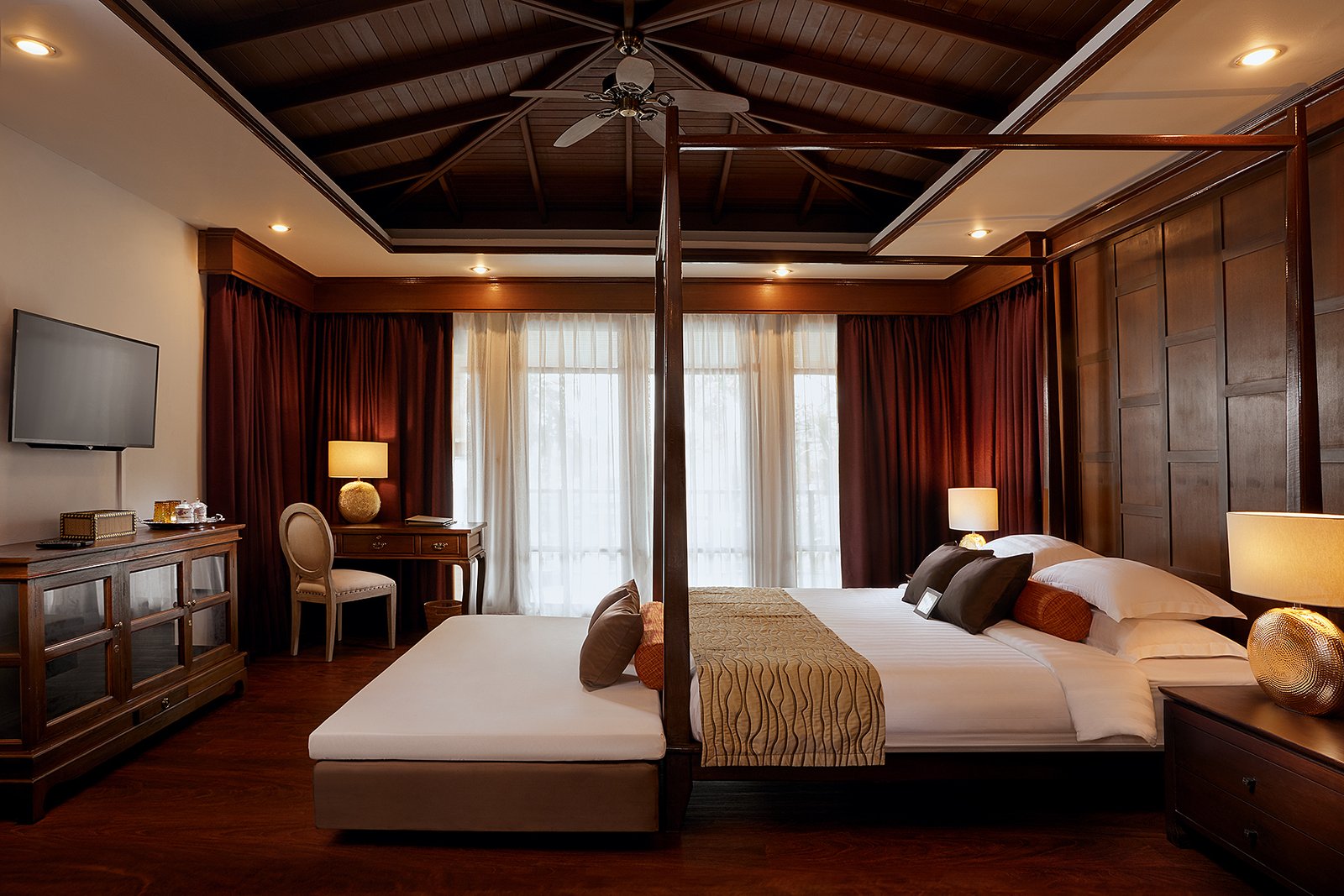 Signature Suites